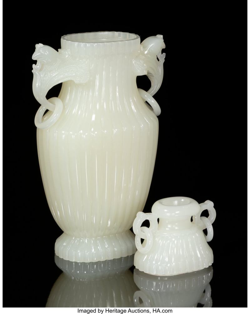 A Chinese Carved Jade Covered Two-Handled Vase - 图3