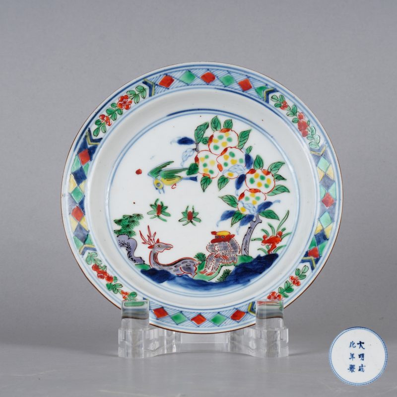 清早期 青花五彩喜鹿封侯图盘