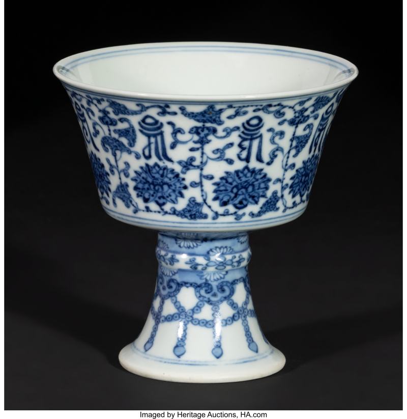A Chinese Blue and White Stem Cup - 图4