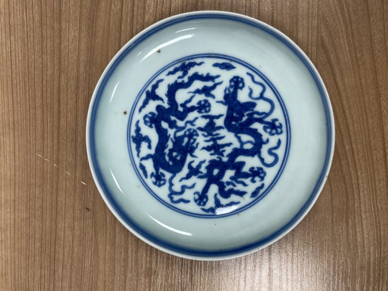 明嘉靖 青花云龙纹盘一对 - 图3