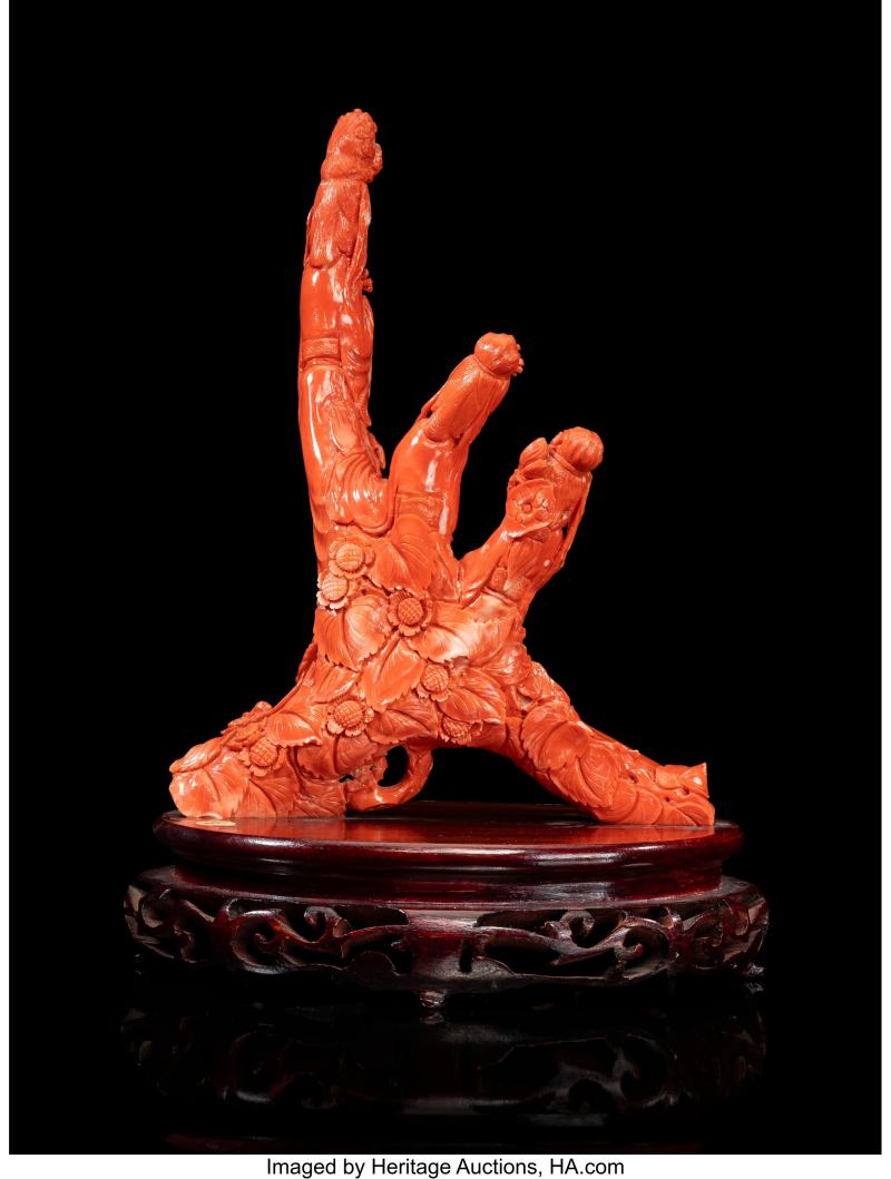 A Chinese Carved Coral Figural Group of Three Beauties - 图4