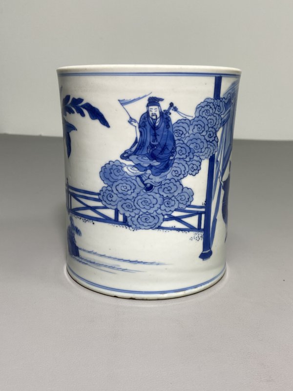 清康熙 青花人物故事图笔筒 - 图5