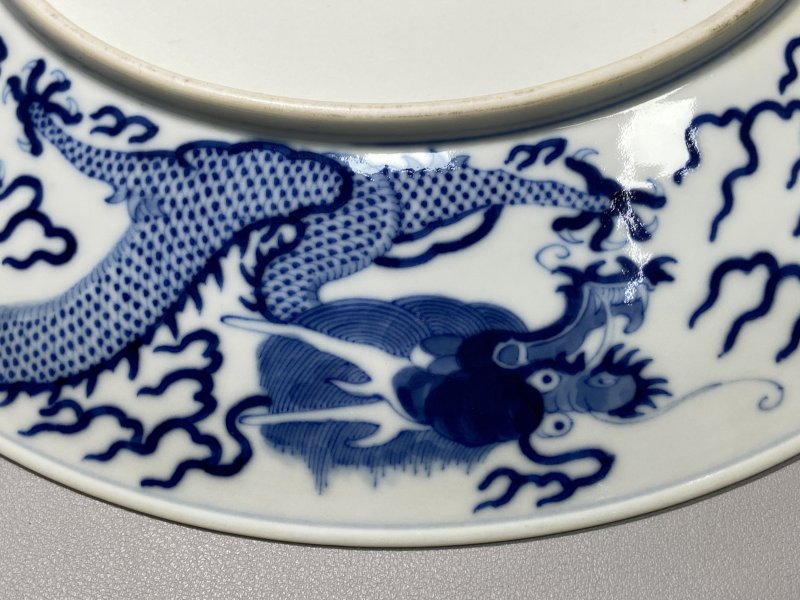 清道光 青花龙纹大盘 - 图23