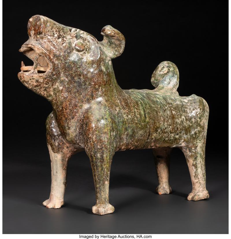 A Chinese Green-Glazed Pottery Dog - 图2