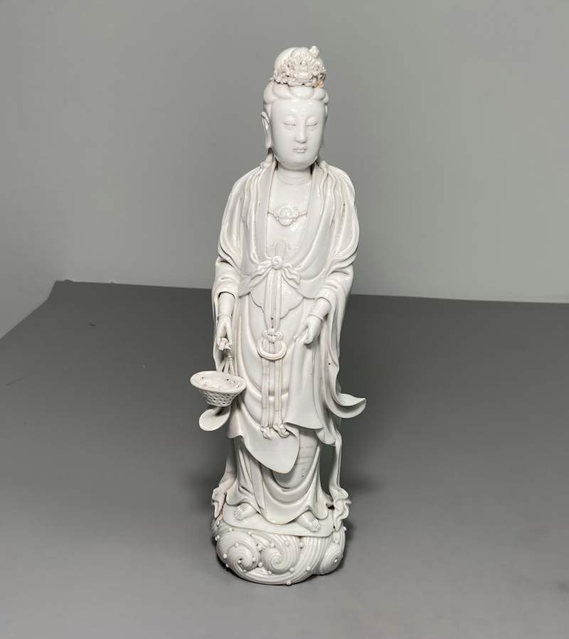 清 德化如意观音立像 - 图2