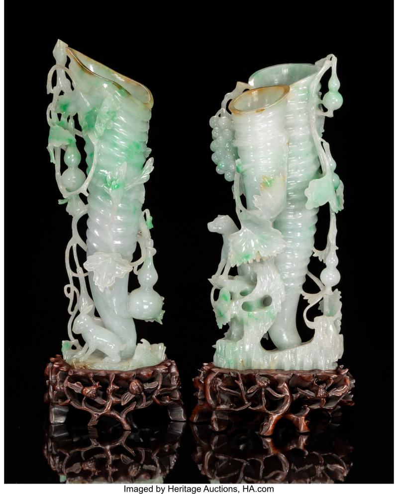 A Pair of Chinese Carved Jadeite Rhyton-Form Vases - 图2