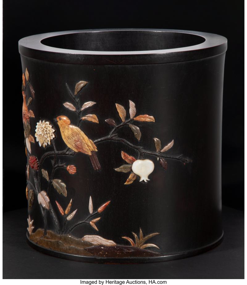 A Chinese Hardstone-Inset Zitan Brushpot - 图3
