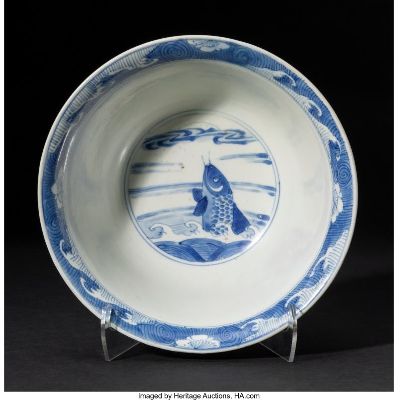 A Chinese Blue and White 'Dragon' Bowl - 图3