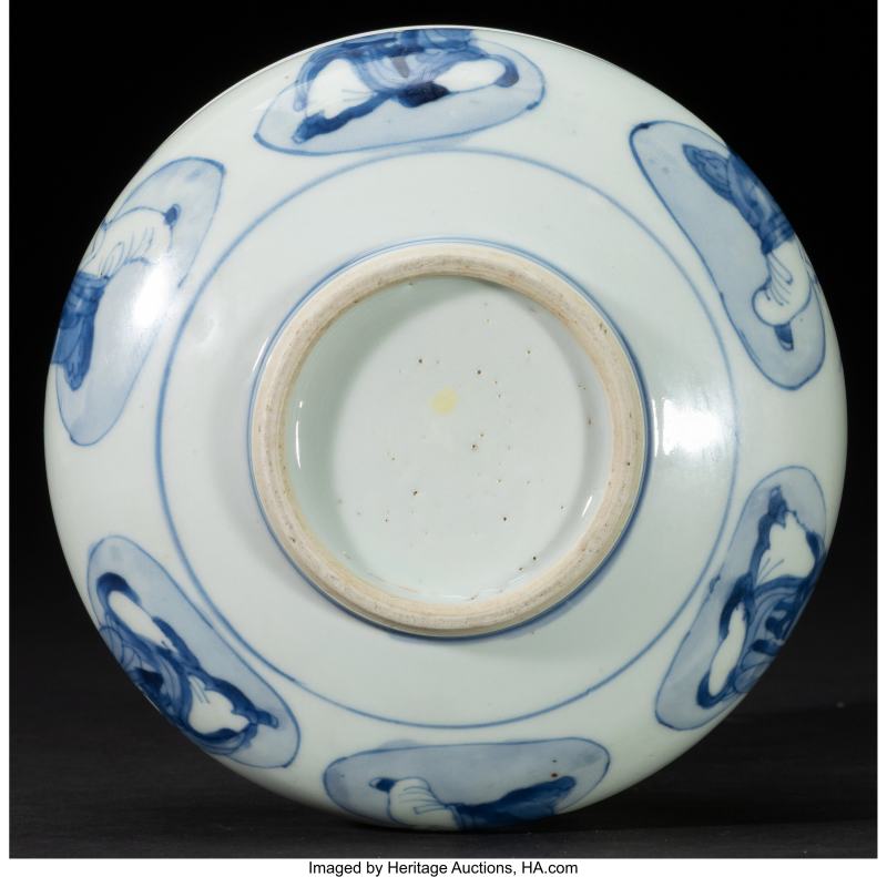 A Chinese Blue and White Buddhist Emblem Bowl with Six Monks - 图3