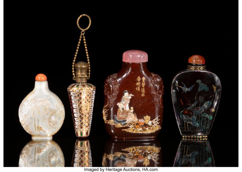 A Group of Four Chinese Snuff Bottles Including One Embellished by the Tsuda Family, Kyoto - 图2