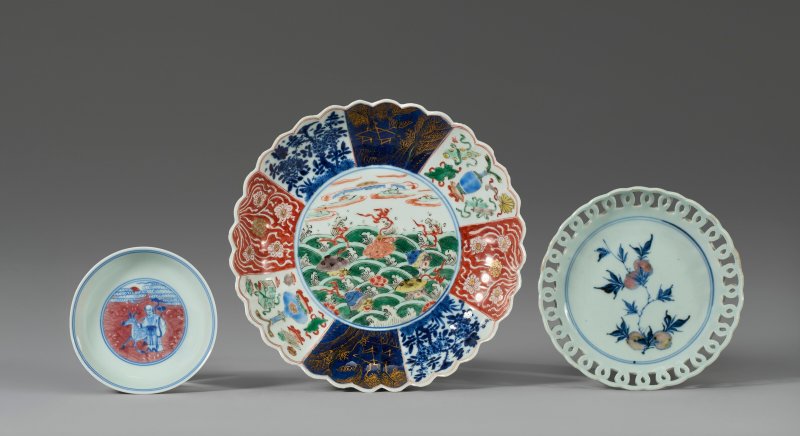 中國 清 瓷盤三件  CHINA, QING DYNASTY (1644-1911) - 图1