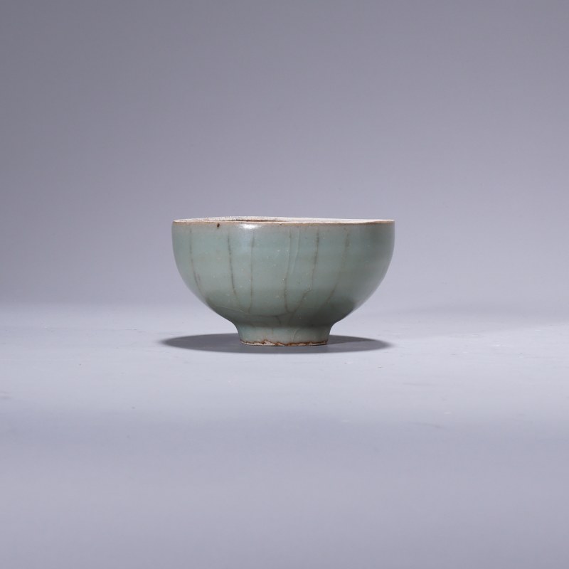 明代 龙泉窑粉青釉芒口杯 - 图2