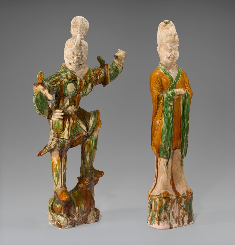 中國 唐 三彩天王像及三彩文官俑  CHINA, TANG DYNASTY (AD 618-907)