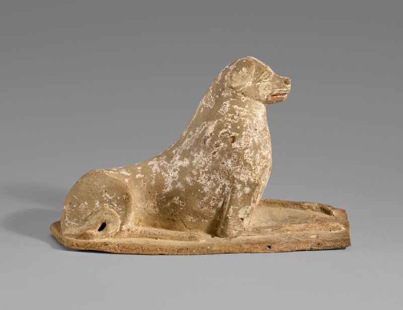 中國 北魏 灰陶臥犬  CHINA, NORTHERN WEI DYNASTY (AD 386-534)
