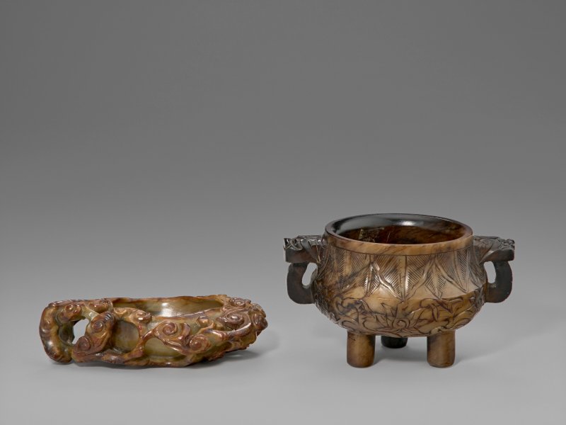 中國 明/清 玉器兩件  CHINA, MING-QING DYNASTY (1368-1911) - 图1