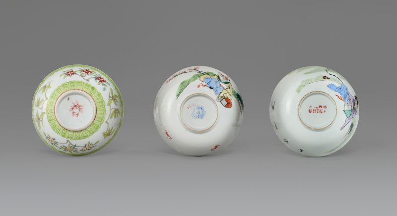 中國 二十世紀 粉彩瓷器六件  CHINA, 20TH CENTURY - 图4