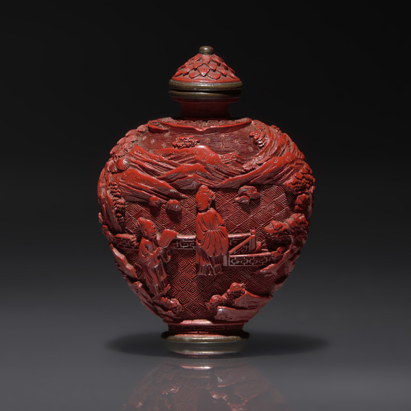 清中期 剔紅人物山水圖鼻煙壺 | A Chinese Carved Cinnabar Lacquer Snuff Bottle, Qing Dynasty, 18th Century - 图1