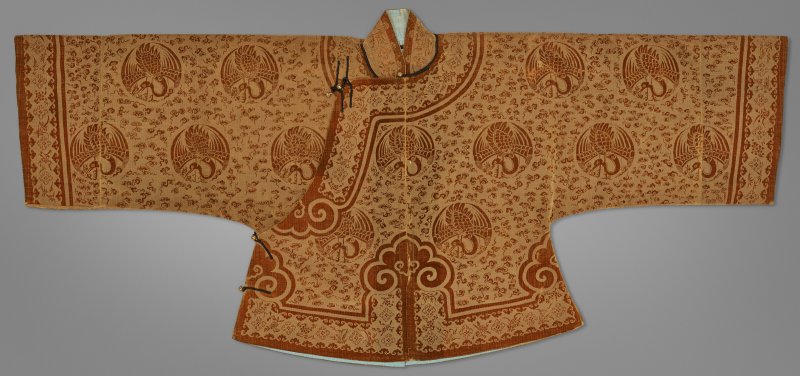 中國 二十世紀初 醬地剪絨團鶴紋马褂  EARLY 20TH CENTURY