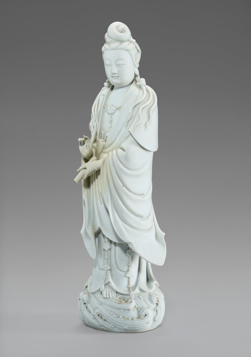 中國 晚清 德化白釉觀音立像  CHINA, LATE QING DYNASTY - 图2