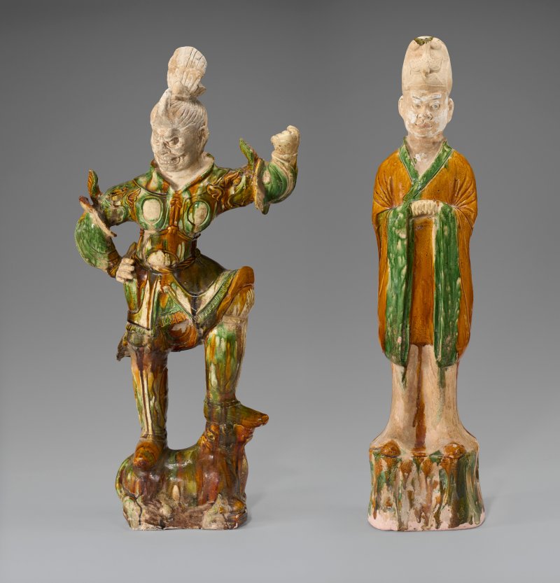 中國 唐 三彩天王像及三彩文官俑  CHINA, TANG DYNASTY (AD 618-907) - 图2