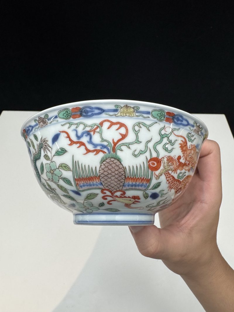清雍正 青花五彩龙凤纹碗 - 图8