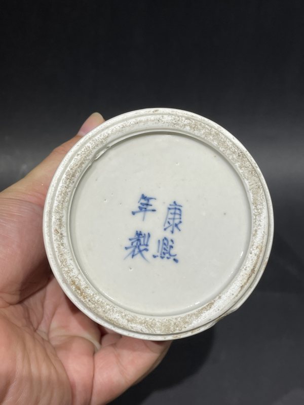 青花花鸟纹观音瓶 - 图8