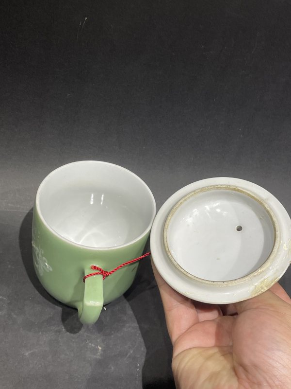 七十年代 豆青釉把杯 - 图6