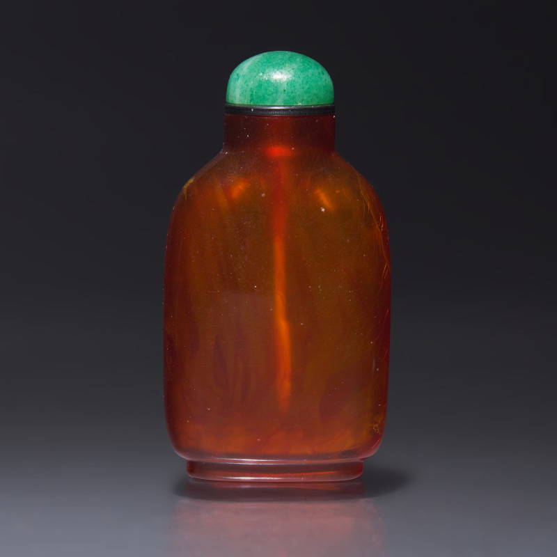 清中期 琥珀天然紋鼻煙壺 | A Chinese Striated Amber Snuff Bottle, Qing Dynasty, Early 19th Century - 图1