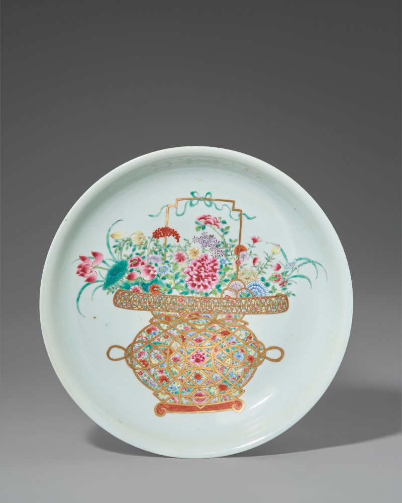 中國 民國 粉彩花籃紋大盤  CHINA, REPUBLIC PERIOD - 图1