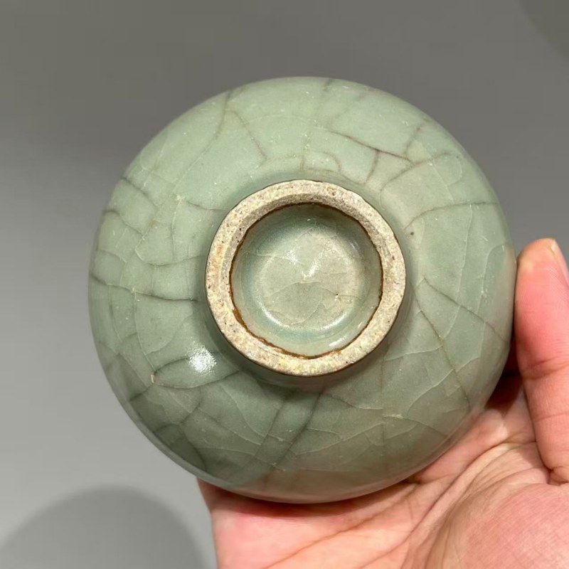 明代 龙泉窑粉青釉芒口杯 - 图8