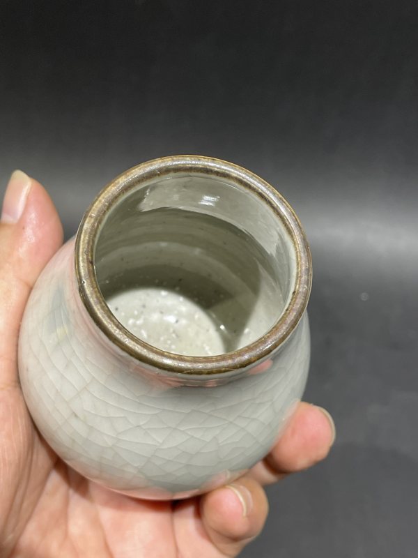 哥釉觯式杯 - 图5