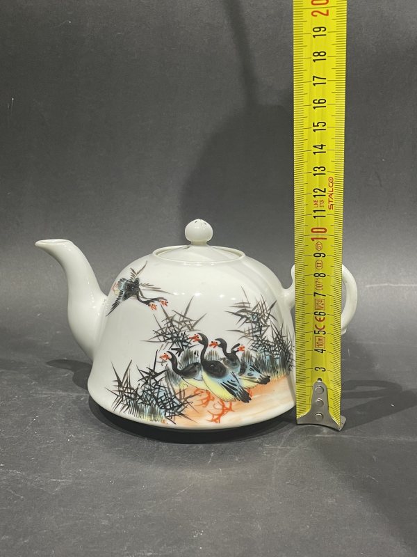 民国 新粉彩花鸟纹茶壶 - 图10