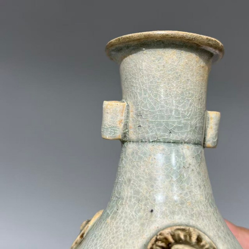 明代 青白釉三足瓶一对 - 图10
