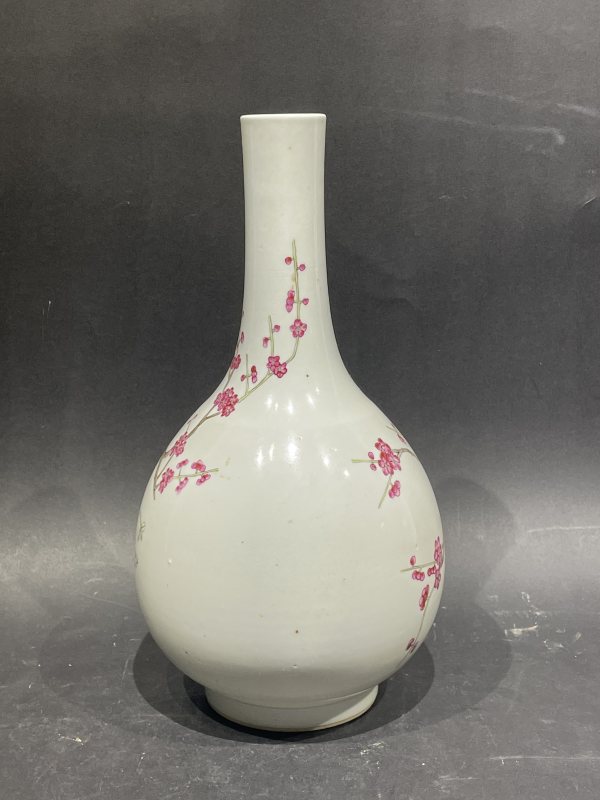 粉彩花卉纹胆瓶 - 图4