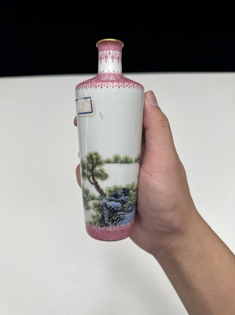 民国 珐琅彩西洋人物图瓶 - 图7