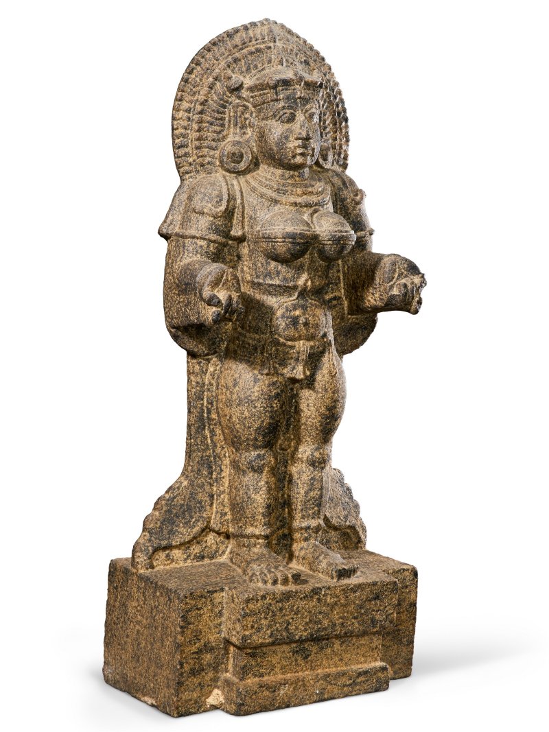 A GRANITE FIGURE OF KALI  SOUTH INDIA, VIJAYANAGAR PERIOD, 15TH CENTURY - 图2
