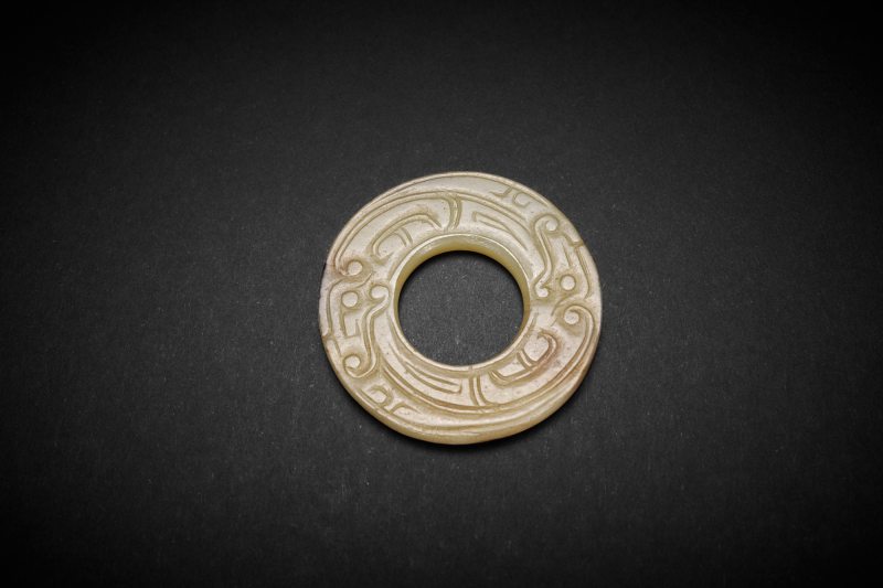清 黄玉龙纹玉环 - 图6