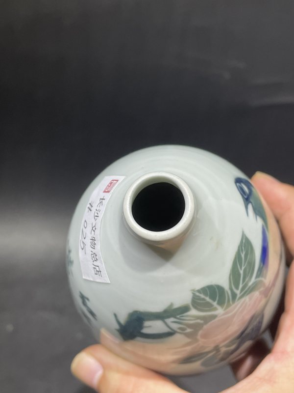 民国醴陵瓷釉下三彩小口瓶 - 图5