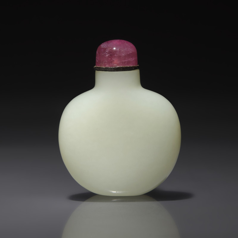 1736-1795年 白玉素面鼻煙壺 | A Chinese Creamy-White Jade Snuff Bottle, Qing Dynasty, Circa 1736-1795 - 图2