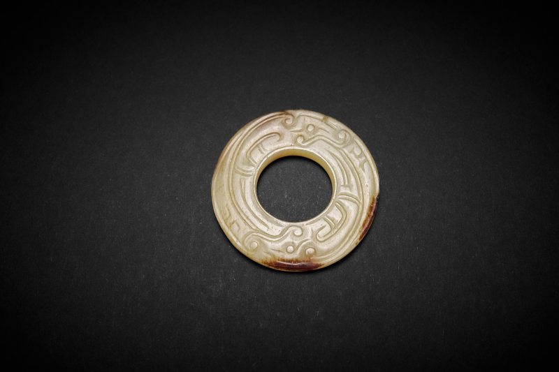 清 黄玉龙纹玉环 - 图7