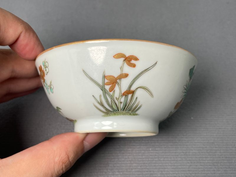清道光 粉彩描金四君子图茶圆 - 图6
