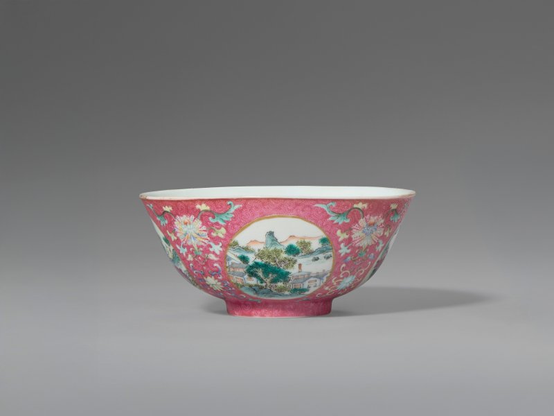 中國 清十八/十九世紀 粉彩胭脂紅地開光花卉紋盌  CHINA, 18TH-19TH CENTURY - 图6