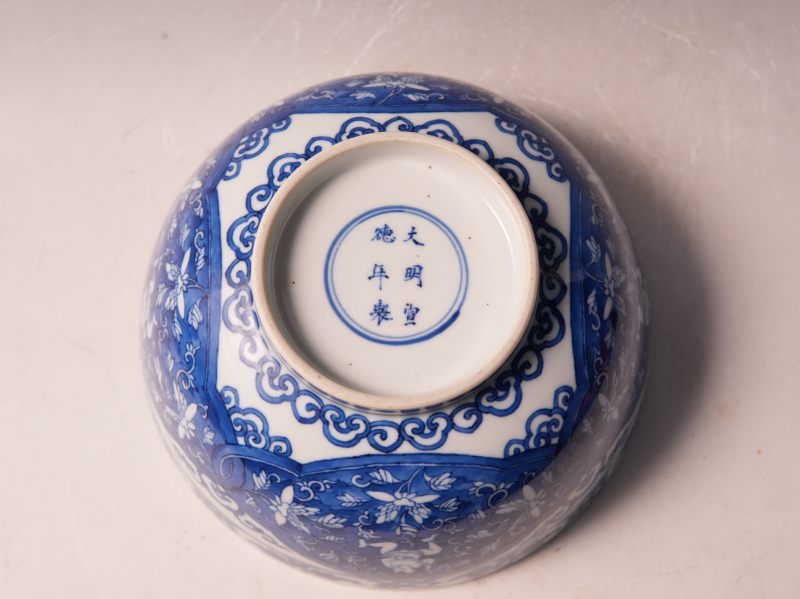 清康熙 青花持莲童子碗 - 图4