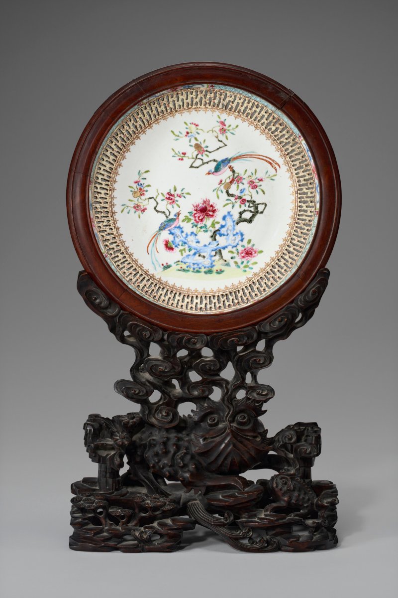 中國 清乾隆 粉彩鏤雕花鳥紋盤  CHINA, QIANLONG PERIOD (1736-1795) - 图2