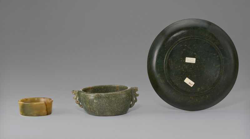 中國 清 玉器三件  CHINA, QING DYNASTY (1644-1911) - 图2