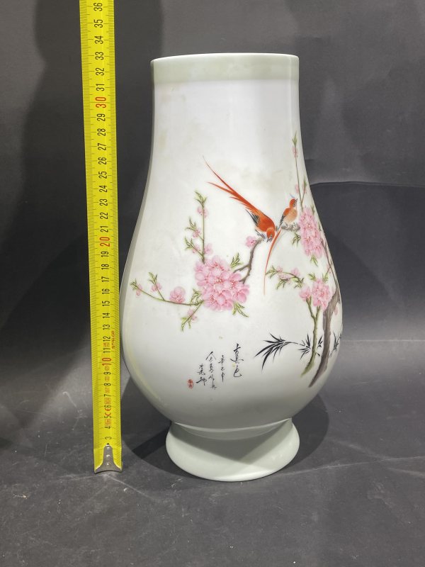 解放后粉彩花鸟诗文觯式尊 - 图10