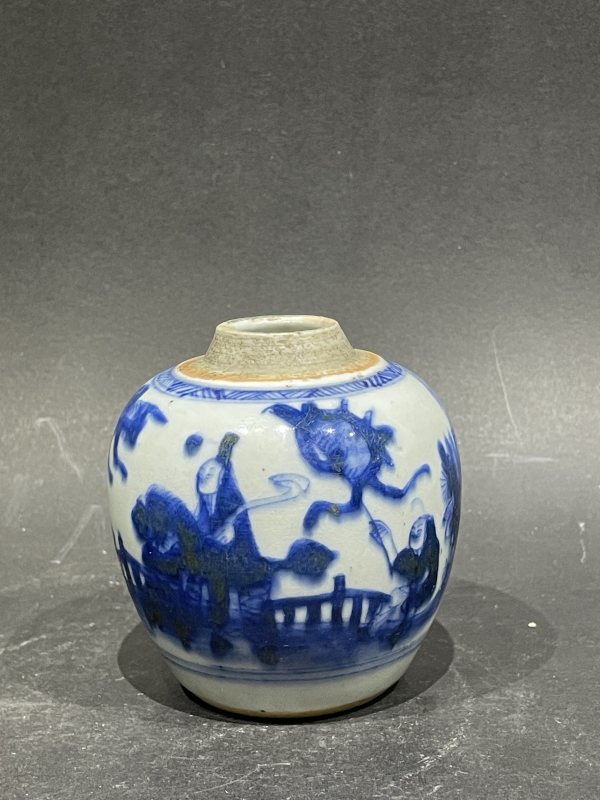 清康熙 青花人物纹小罐