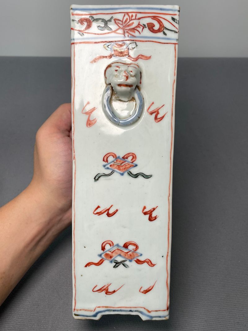 明 青花五彩洞石花鸟纹铺首衔环香筒 - 图6