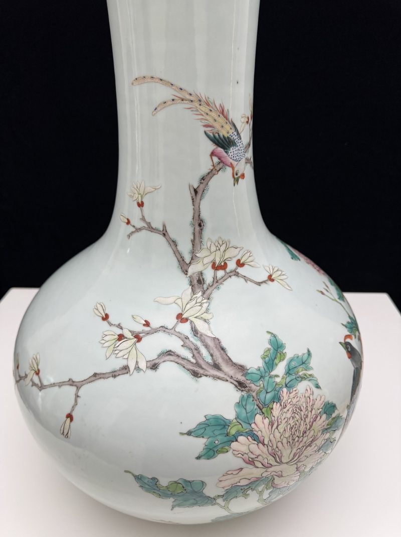清光绪 粉彩花鸟纹天球瓶 - 图13