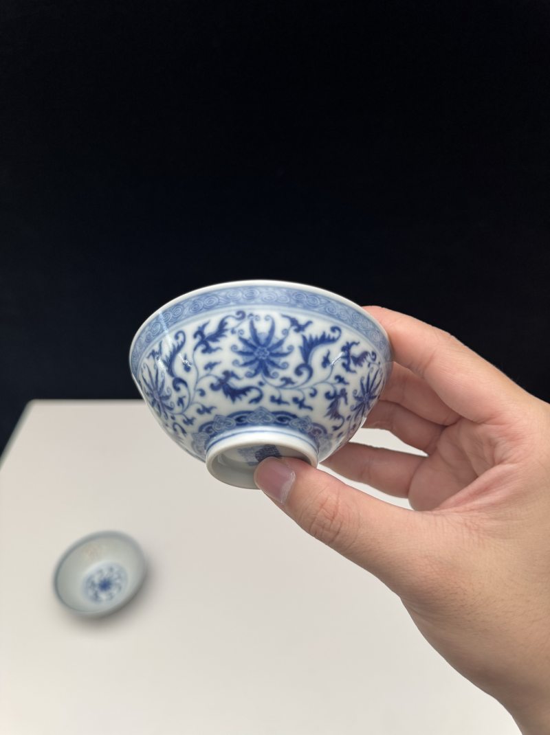 清道光 青花缠莲纹碗一对 - 图14